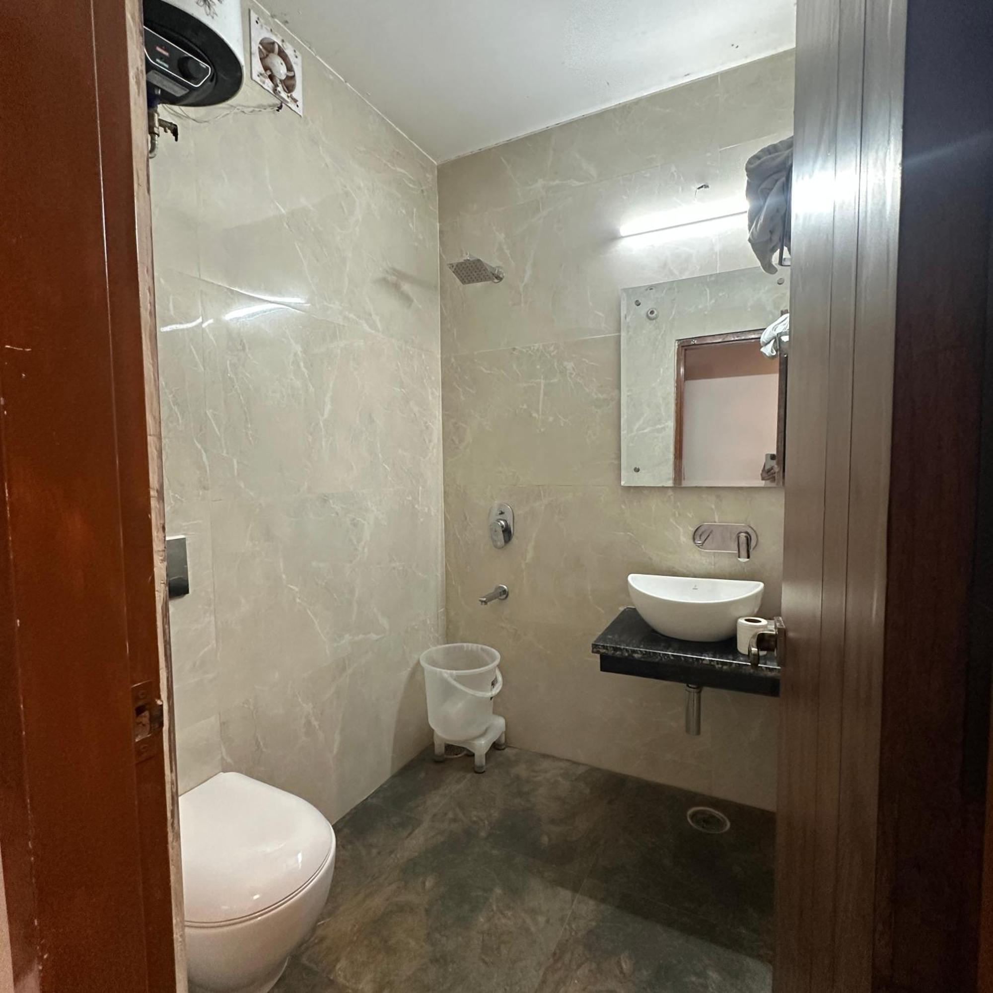 Hotel La Casca Experience Zirakpur Exterior foto